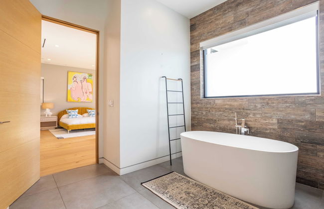 Luxe Weho Villa, Walk to Melrose Ave, Pool + Hot Tub North Vista by Avantstay - Foto 29