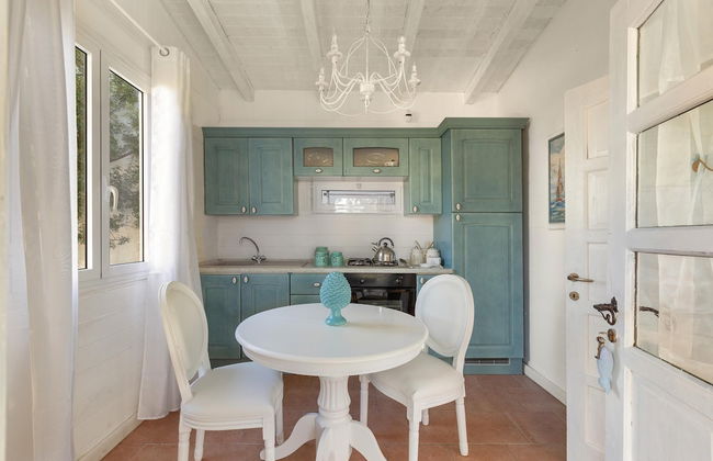3716 Villetta White by Barbarhouse - Photo 4