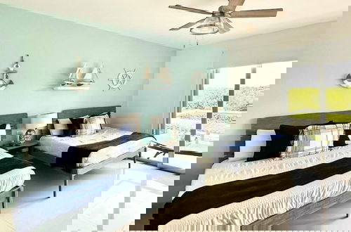 Photo 3 - Ov324n 2 Bedroom Condo by RedAwning