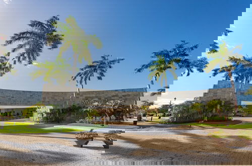 Foto 62 - Casa Los Mares Ocean Front Penthouse 2 Bedroom Condo by RedAwning