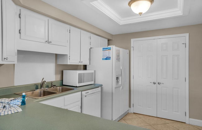 Shoreline Towers 1024 - Photo 23