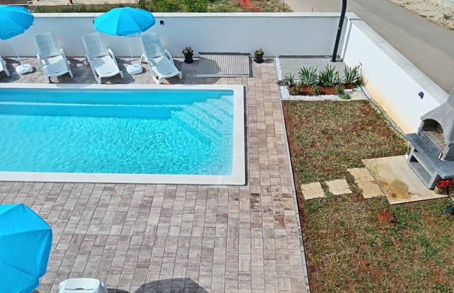 Noel - With Private Pool - A2-prvi kat - Foto 32