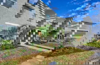 Foto 1 - 4 Bed Champions Gatel Town Home With Splash Pool 4 Bedroom Townhouse by RedAwning