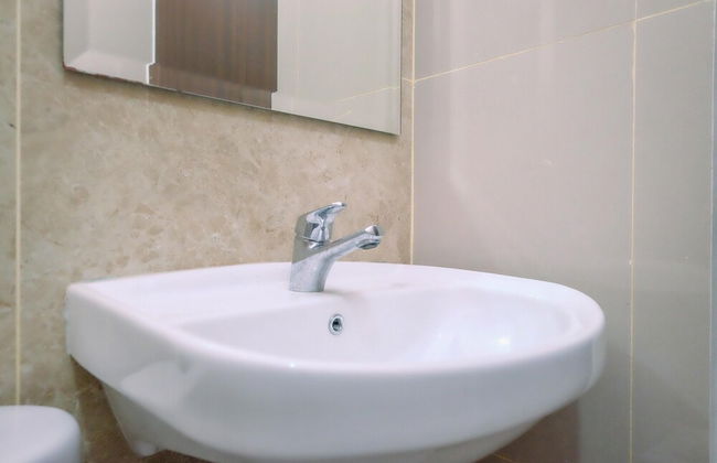 Fully Furnished And Cozy 2Br At Transpark Cibubur Apartment - Foto 15