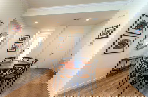 Photo 2 - Sorrento Luxury Vacation Home: Expansive 5-Bedroom, 4.5-Bath Retreat with Private Pool, Hot Tub, and Pet-Friendly Accommodations – Just a Short Walk from Stunning Vanderbilt Beach