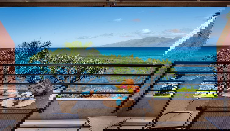 Foto 1 - Kuleana 409 Oceanfront 1 bedroom 1 bath condo 1 Condo by RedAwning