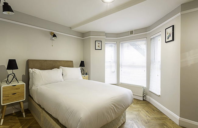 Cosy Garden Flat in Prestigious Residential Area - Foto 1
