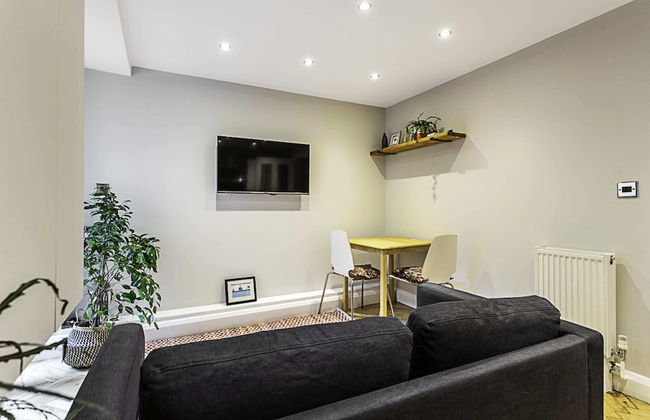 Cosy Garden Flat in Prestigious Residential Area - Foto 16