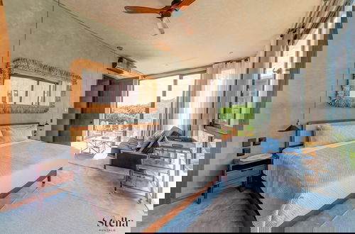 Foto 2 - Jungle Studios on Beach Road with Pool