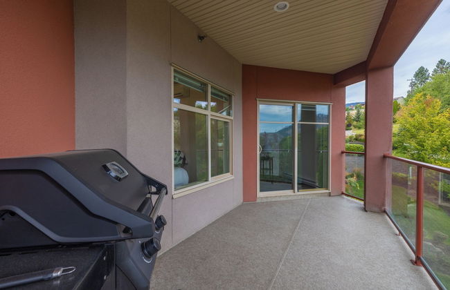 Corner Unit w Large Deck & Amazing View - Foto 21