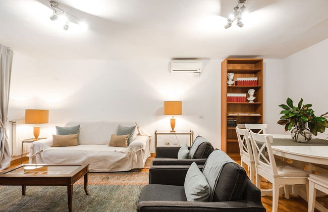 New Listing La Magnolia A C Balcony Office Piazza Navona Spanish Steps - Foto 9