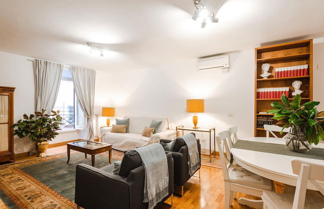 New Listing La Magnolia A C Balcony Office Piazza Navona Spanish Steps - Foto 1