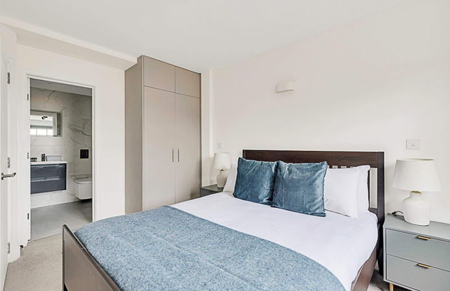 Sunny 2-bed Gem in Chiswick - Foto 3