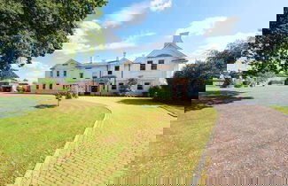 Photo 1 - Severn Manor Country Estate