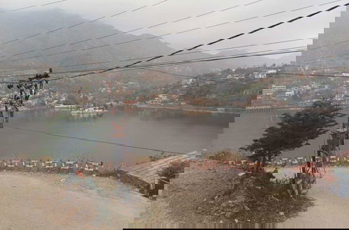 Foto 15 - Mohini's Lake View Apartments Bhimtal