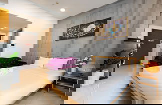 Photo 2 - Hapi Rivergate Apartment