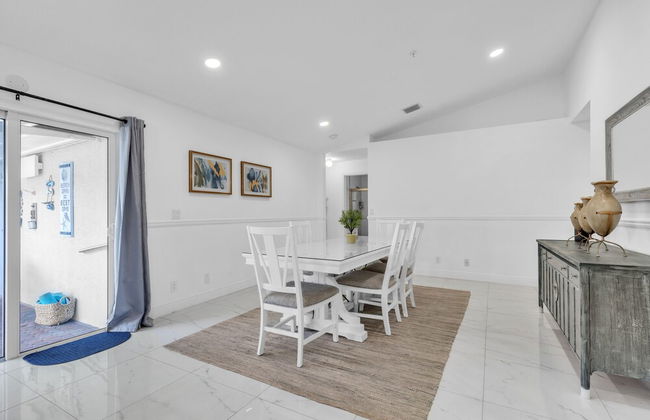 Gorgeous Lake Worth Beach House 4 Bedroom Home by RedAwning - Foto 22