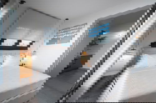 Foto 11 - Blue Whisper Luxury Living Suites