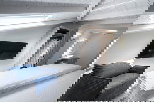 Foto 33 - Blue Whisper Luxury Living Suites