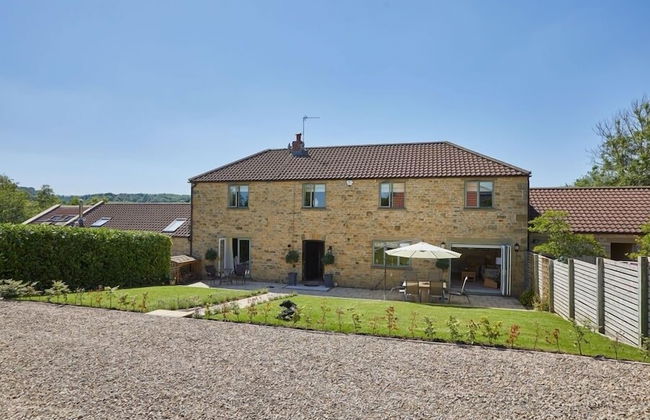 The Barns - Photo 1
