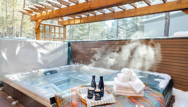 Banheira de hidromassagem exterior