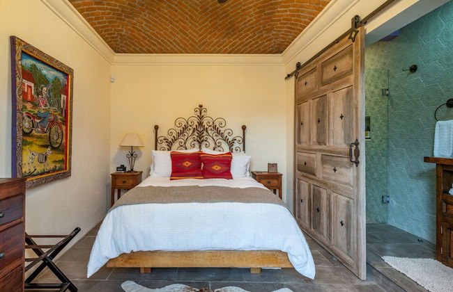 Casa Esperanza, 2BR Designer Charm + Rooftop Views - Foto 9