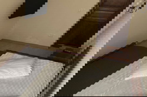 Photo 18 - Cozy Apartment