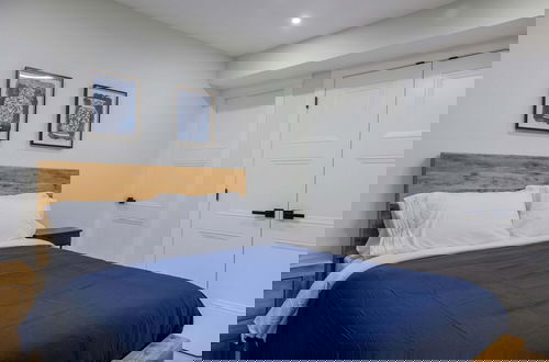 Foto 6 - Peachview Suites