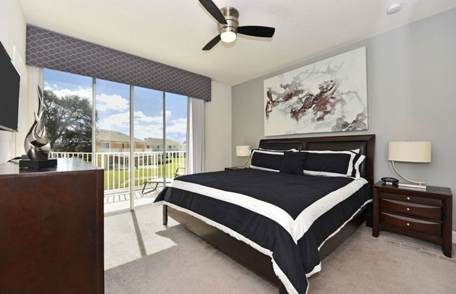 Beautiful 3-bed 10 Minutes From Disney-17440 Serenity Resort 3 Bedroom Townhouse by RedAwning - Foto 2