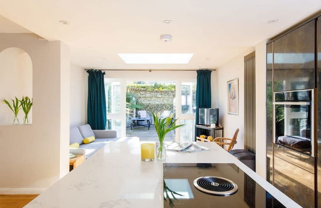 Terraced Townhouse Close to City Centre - Foto 44