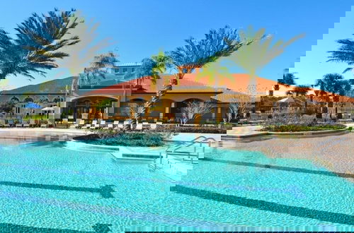 Foto 18 - Spacious 5bd Pool Hm Spa Gm Watersong -256ys 5 Bedroom Home by RedAwning