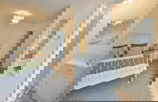 Foto 1 - Adventure House