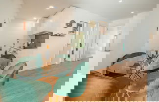Foto 2 - Lapa Stylish Apartment B With Terrace by Vacationy