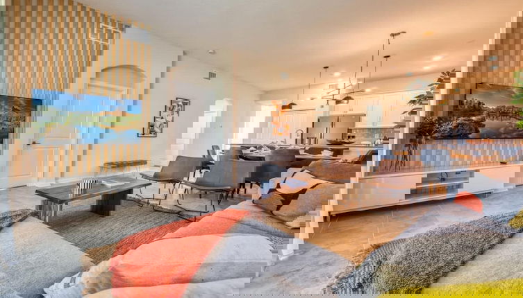 Foto 1 - Chic Modern Condo - Spacious Mickey Bed Game Room