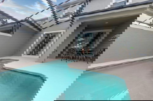 Foto 23 - Modern Chic Spacious Private Pool Prime Location