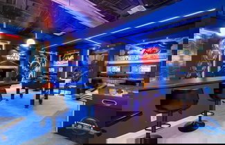 Foto 3 - Ultimate Luxury Retreat-star Wars Game Room More
