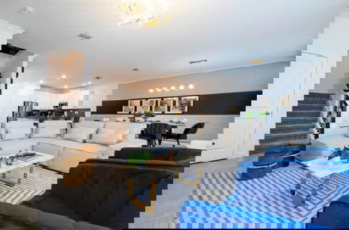 Foto 20 - Ultimate Luxury Retreat-star Wars Game Room More