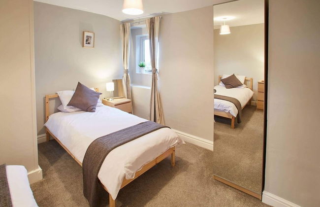 Host Stay Cosy Cottage - Photo 11