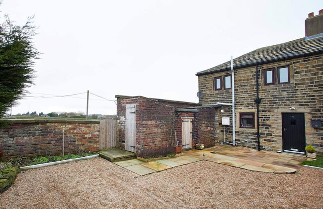 Host Stay Cosy Cottage - Photo 2
