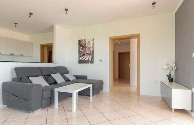 Serene Retreat Apartment St. Anton - Photo 8