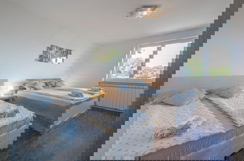 Photo 3 - Serene Retreat Apartment St. Anton