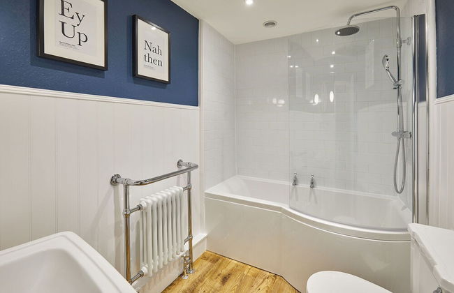 Host Stay Sixpence Cottage - Foto 9
