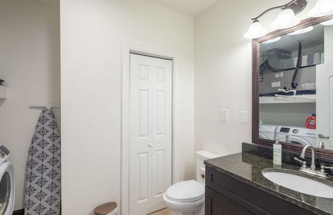 Sosuite 2BR Penthouse w W D Gym On-site Bar - Foto 25