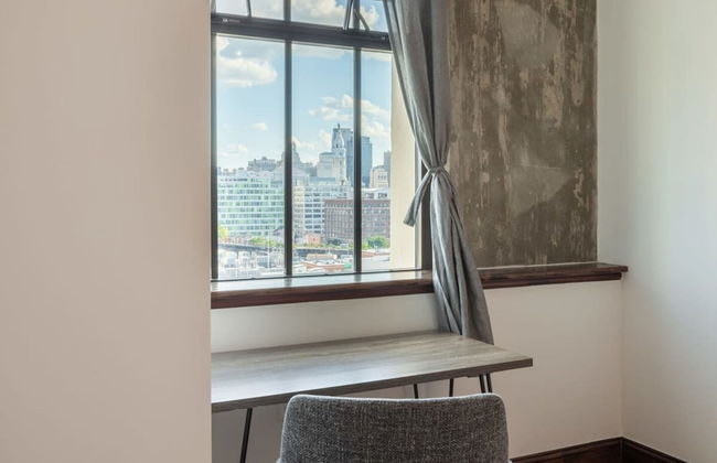 Sosuite 2BR Penthouse w W D Gym On-site Bar - Foto 16