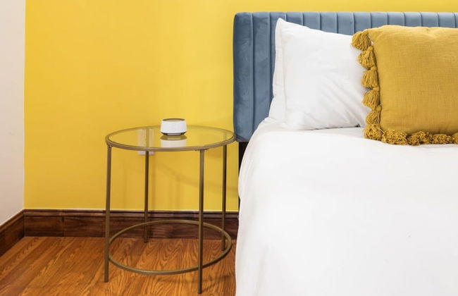 Sosuite 2BR Penthouse w W D Gym On-site Bar - Foto 22