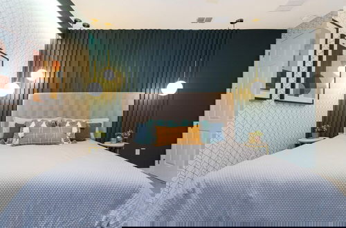 Foto 15 - Wonderful 9BD 6BA Mariogamer Solararesort Sleep 22