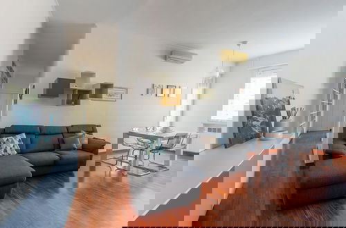 Foto 17 - Modern Petroleum Apartment by Wonderful Italy