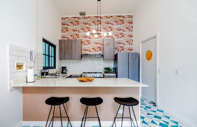 w Cozy 1BR in Santa Ana - Photo 28