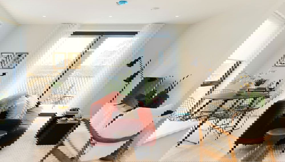 The Brondesbury Scenery - Bright 1bdr Flat With Balcony + Parking - Foto 1