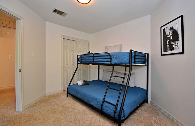 Dreamy Dripping Springs Near Parks, Hiking & More! - Foto 8